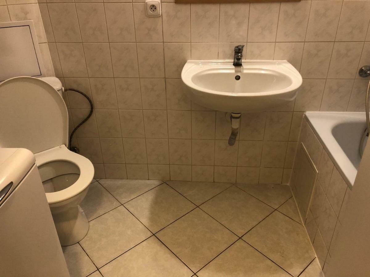 ברטיסלאבה Moonstreet Apartments מראה חיצוני תמונה